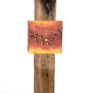 Sculpture murale by Esther Maurer, 2026 - Cheminer ensemble