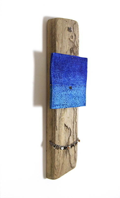 Sculpture murale Coeurs, by Esther Maurer, 2025