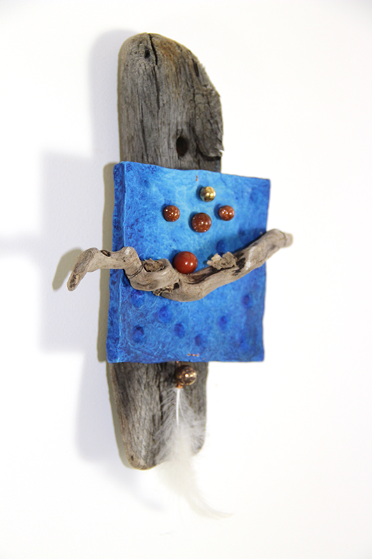 Sculpture murale - Soutenu(e), by Esther Maurer, 2026